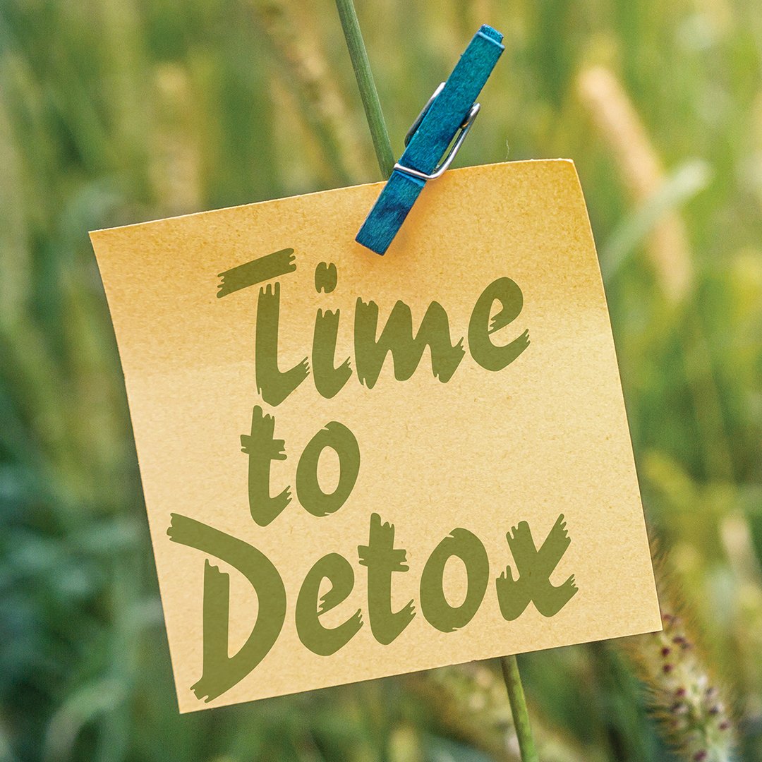 a note that reads Time To Detox